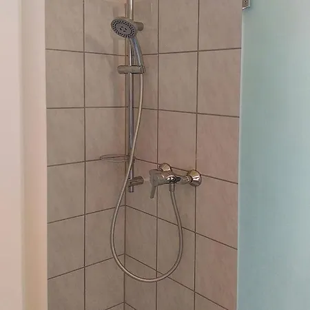 Mola Land-kajüten Gasthof *